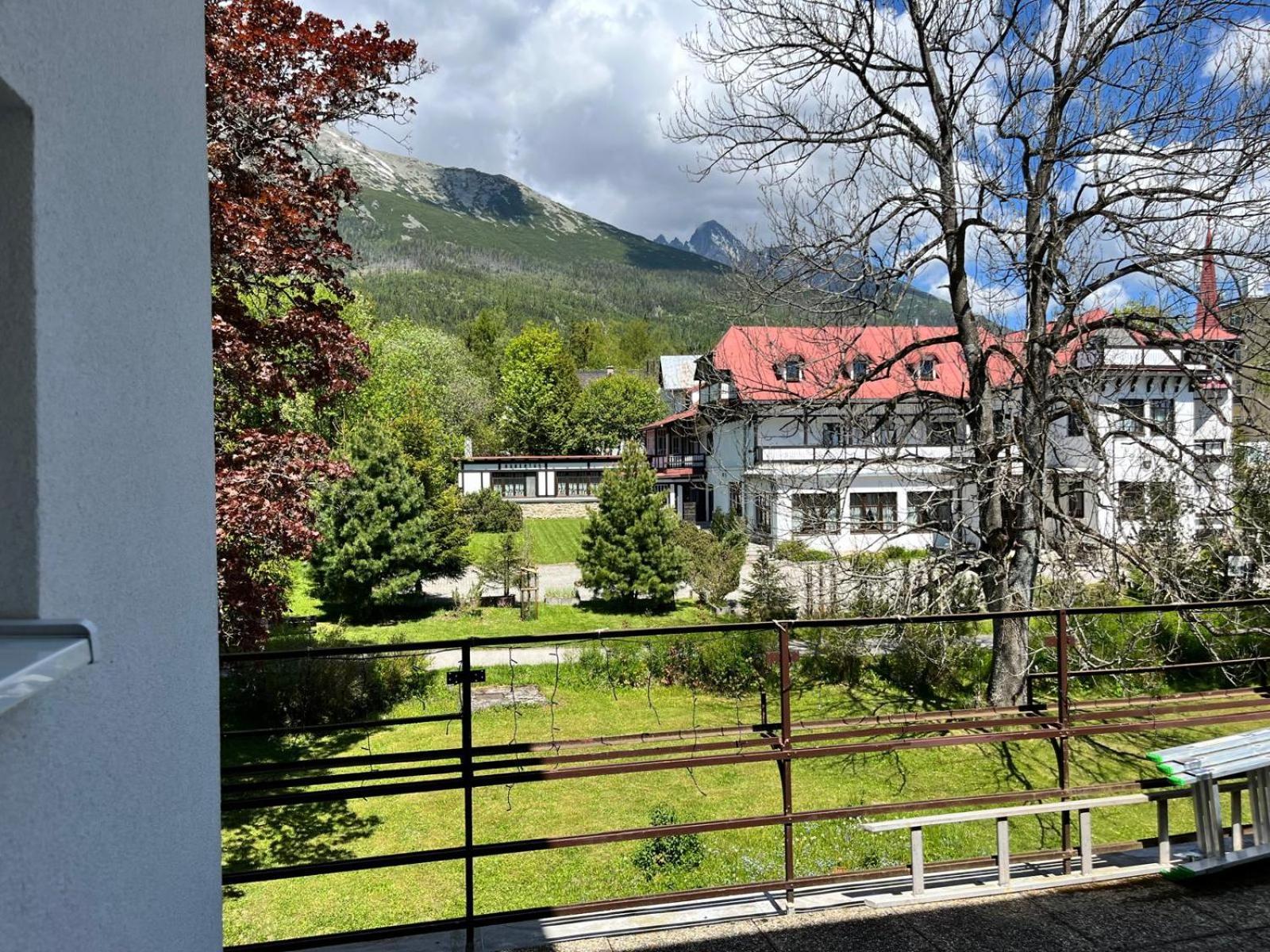 Penzion Villa Gerlach Vysoké Tatry エクステリア 写真