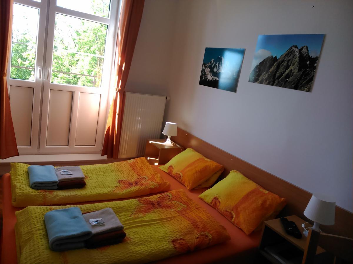 Penzion Villa Gerlach Vysoké Tatry エクステリア 写真